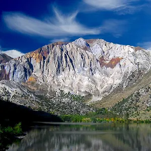 https://convict-lake-resort.mammothlakeshotels.org